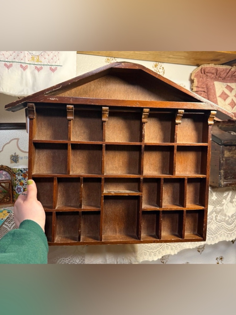 Vintage Wooden Trinket Display Shelf Wall Decor in Brown - Large